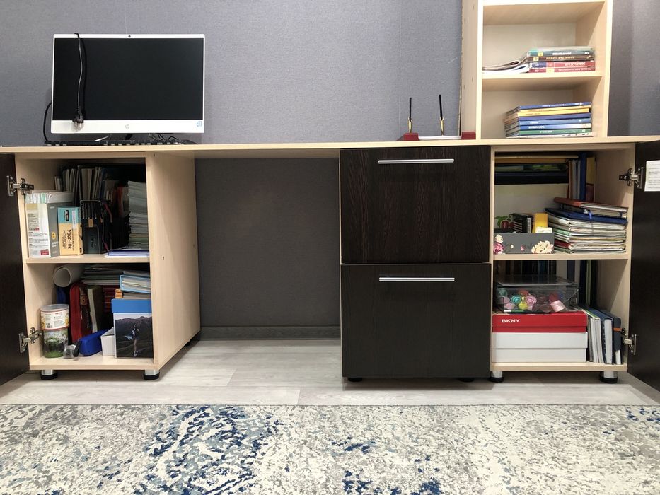 Письменный стол