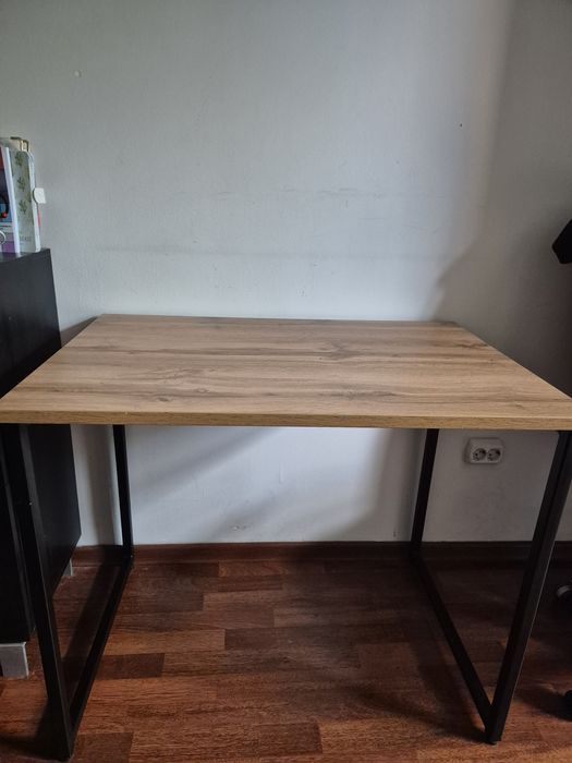 Стол письменный 90х60х75