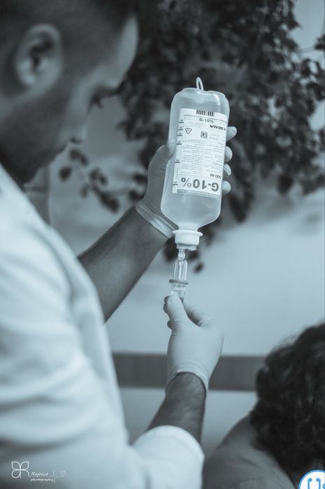 PFA Asistent medical cu experiență administrez Perfuzii, injecții, pansamente, montări sonde etc. la DOMICILIU