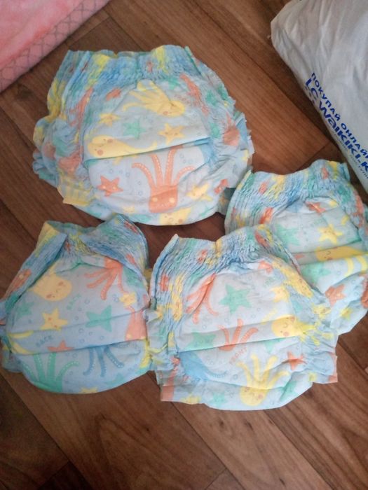 Детские памперсы для купания