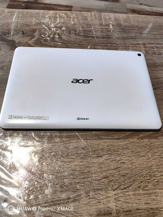 Таблет Acer (счупен дисплей) за части !