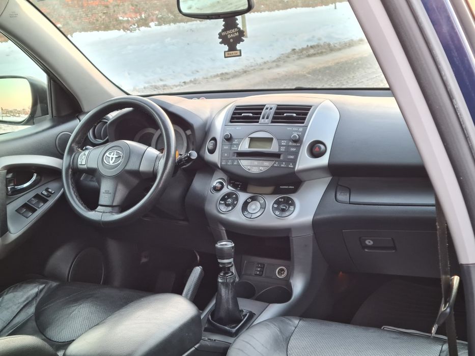 *Vând TOYOTA RAV 4/2.2D *4×4 Piele Keyless Matriculat Recent unic pro-