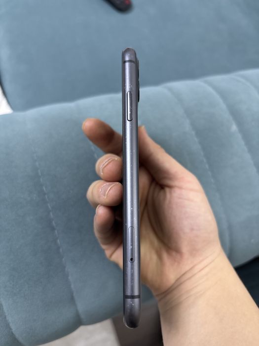 Айфон 11 с коробкой