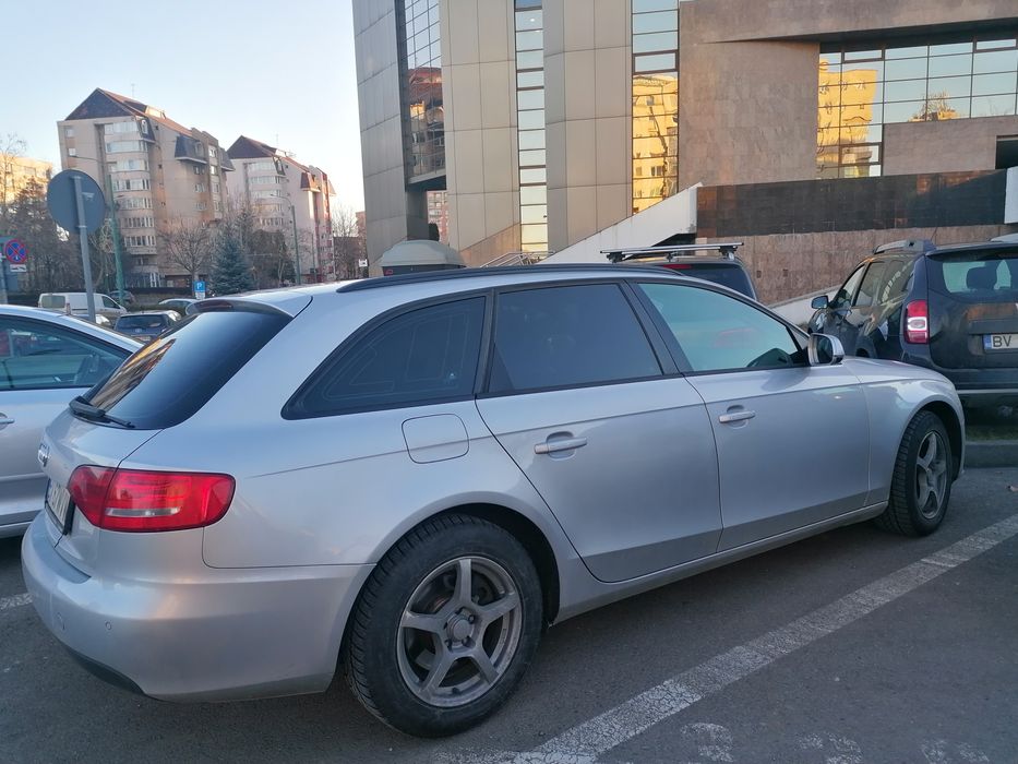 AUDI A4 2010 — imagine 4