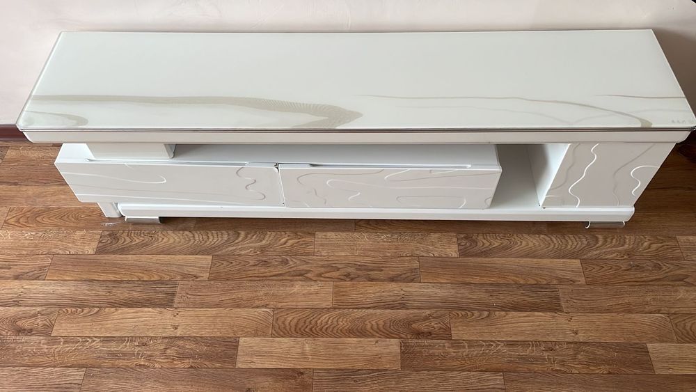 Тумба напольная под телевизор