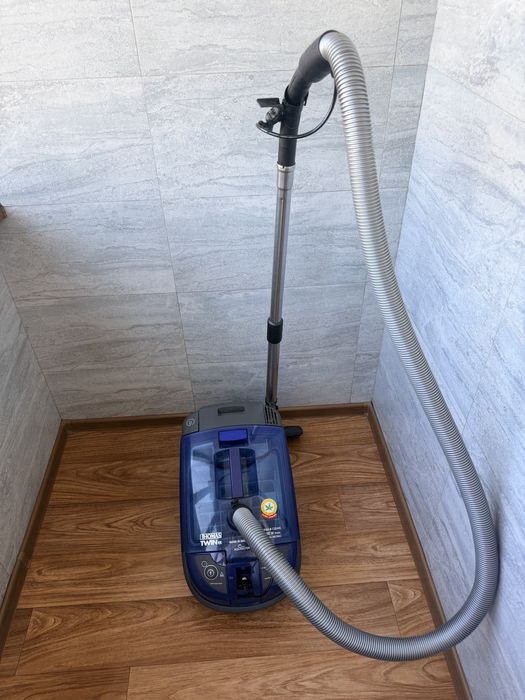 Продам пылесос THOMAS Twin tt