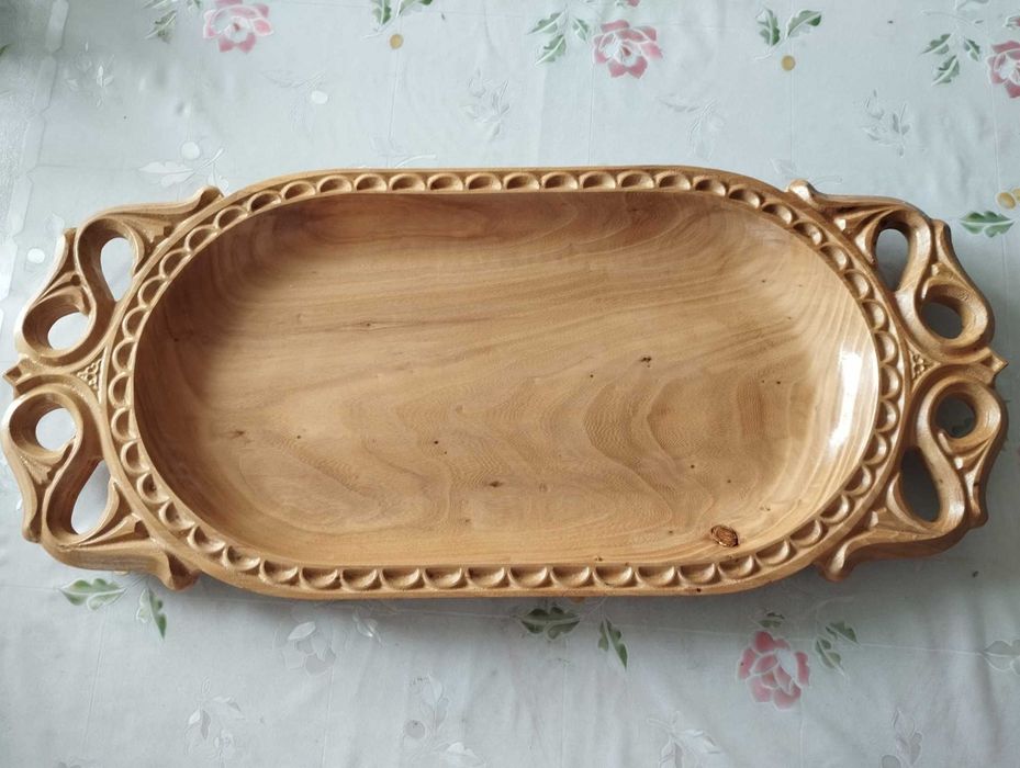 Ұлттық ас табақ ағаштан