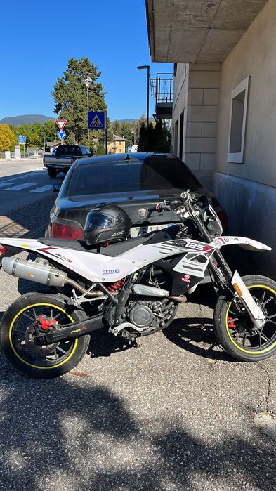 Motocicleta KSR TR 125X 2017 EFI
