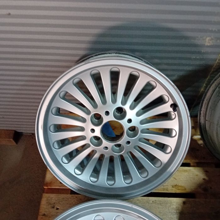 Jante Originale BMW seria 5 E39 R16 style 33