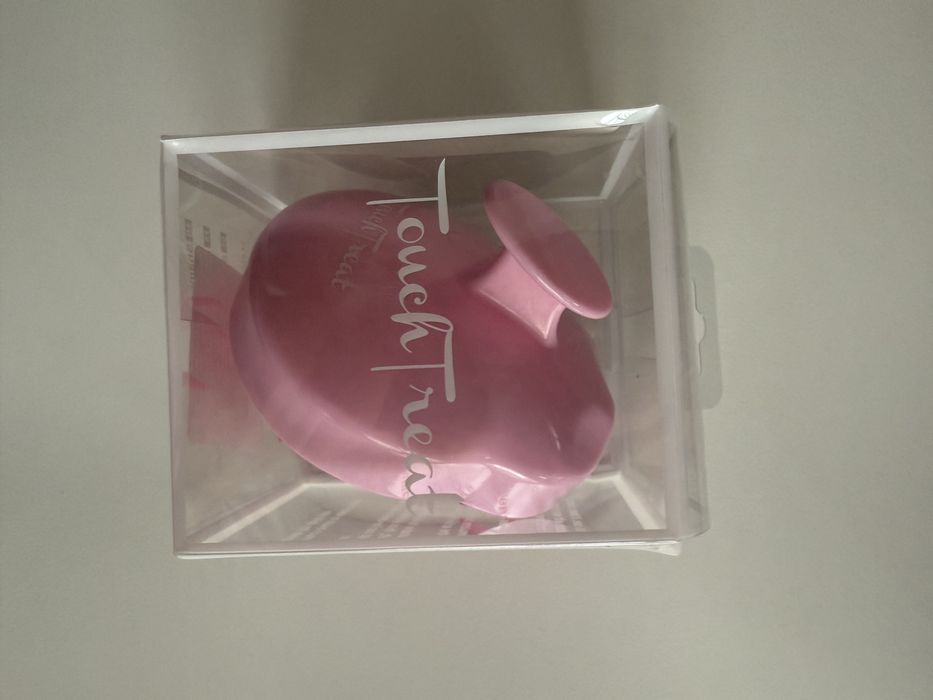 Нова Touch Treat Масажна четка за скалп и коса, цвят Bubblegum