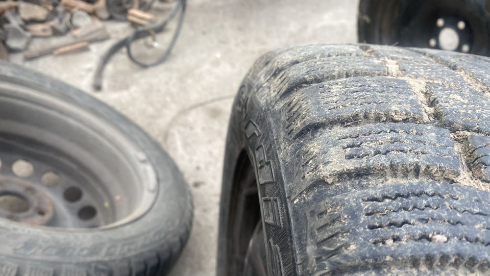 продам зимние резины