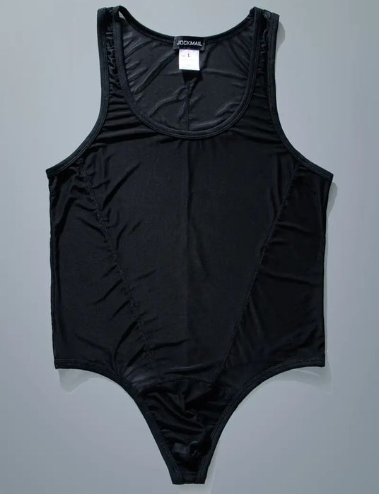 Стилни мъжки бодита и прашки