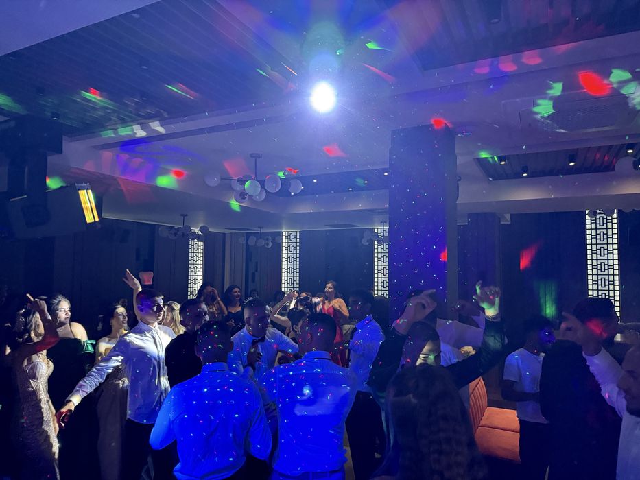 Диджей за вашия повод - Бал,сватба,кръщене или фирмено събитие