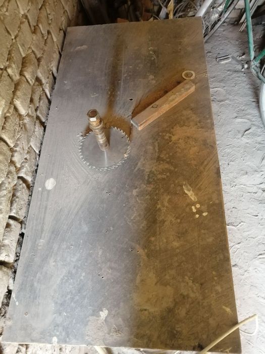 Станок дик вал сотилади