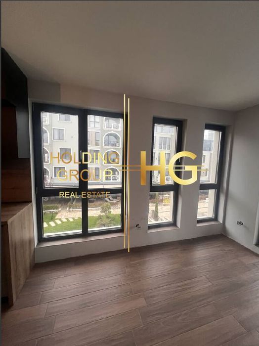 Продава се Двустаен апартамент в Варна, м-т Св. Никола - 70 кв.м за 2429 €/кв.м - Снимка #3