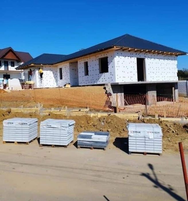 Vand cabane de gradina pentru locuit