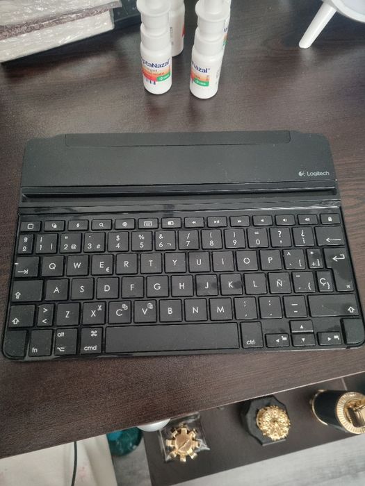 Tastatură Longitech