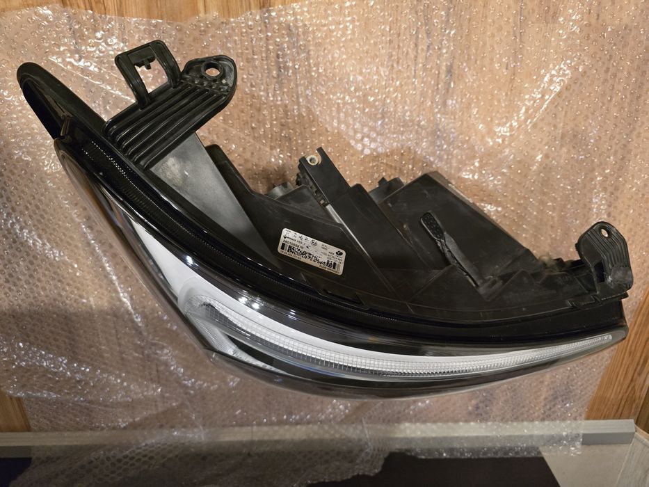 Фар Renault Master LED / Фар Рено Мастър ЛЕД