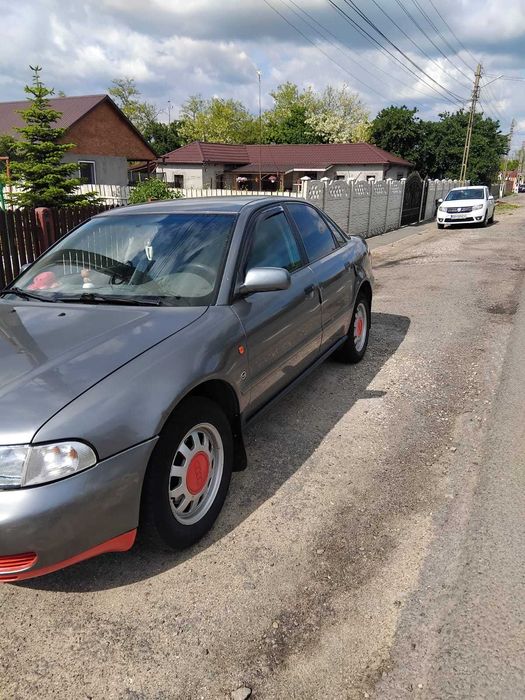 Vand sau Schimb Audi A4 b5 1995