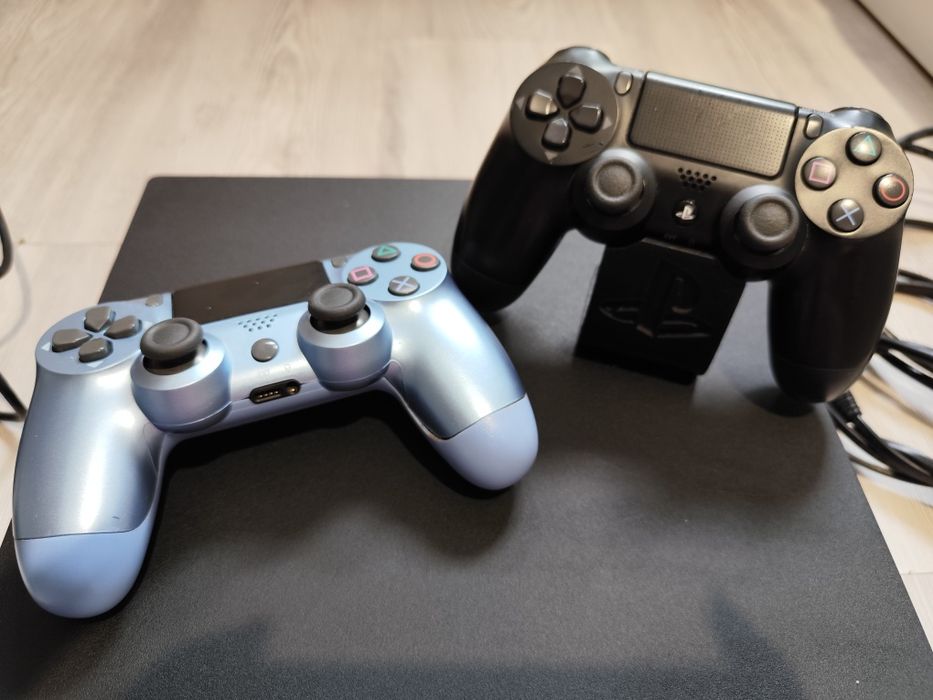 PlayStation 4 PRO 1TB