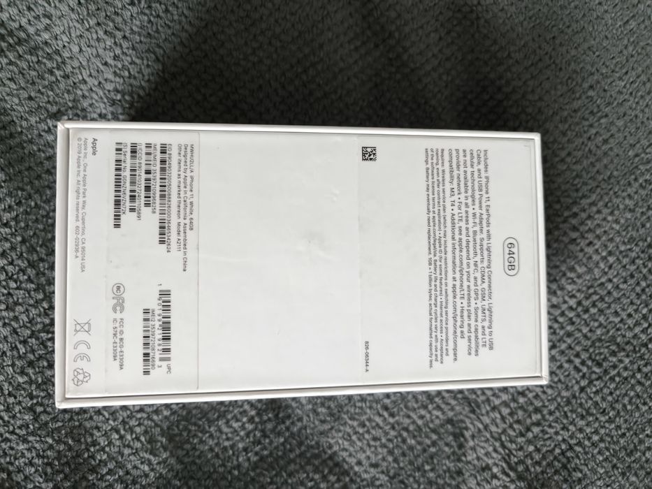 iPhone 11 в отличном состоянии 64 gb.