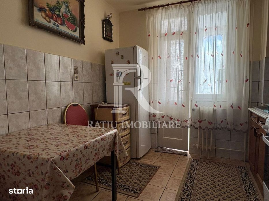 Apartament cu 3 camere | Etaj 1 | Bulevardul Dacia | Oradea