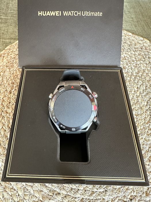 Huawei ultimate watch! Нов, 2 години гаранция!