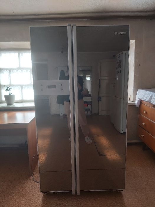 Холодильник рабочий