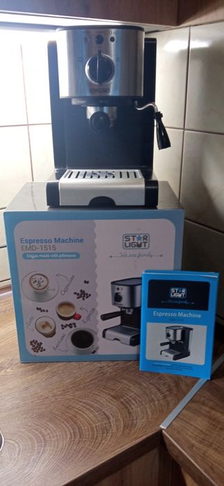 Еспресо кафемашина Star-Light EMD-1515R, 15 bar, 1350 w