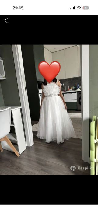 Продам платье на девочку