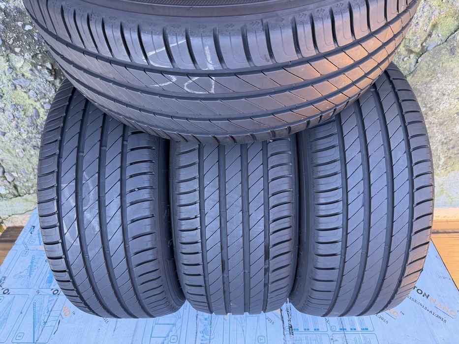 Anvelope 225 55 17