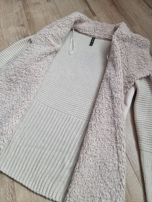 Cardigan/blazer Stradivarius