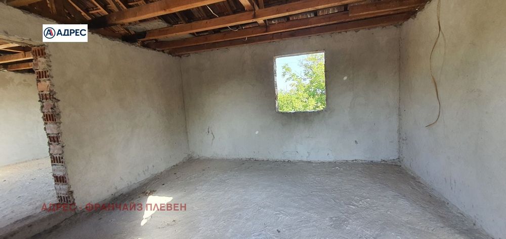 Продава се Къща в с. Върбица, Област Плевен - 150 кв.м за 146 €/кв.м - Снимка #5