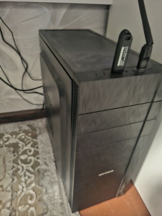 Kampiyuter 2 oy ishlatilgan