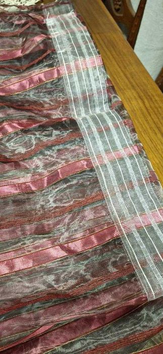 2 perdele noi ,finisate 60lei/bucata perdea culoare piersica6m 120 lei