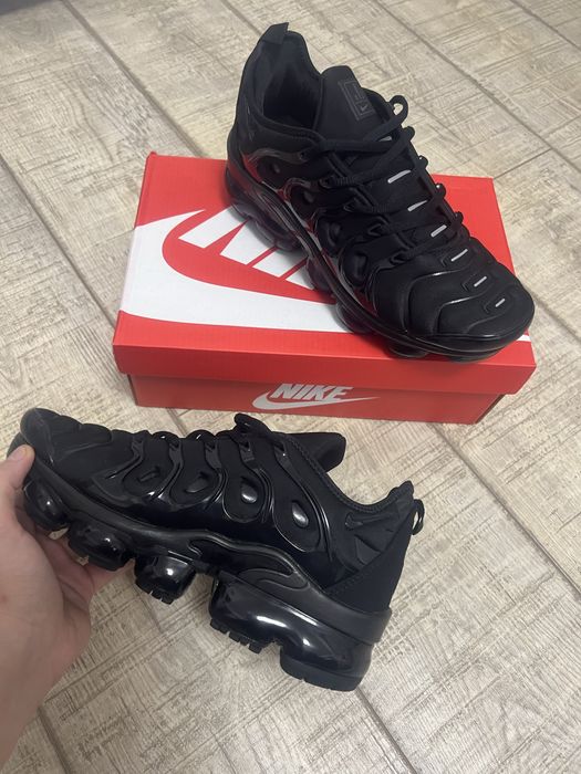 Nike Vapormax Plus Negri