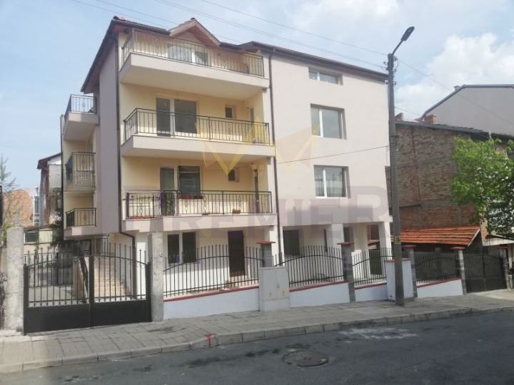 Продава се Тристаен апартамент в Царево - 90 кв.м за 555 €/кв.м - Снимка #9