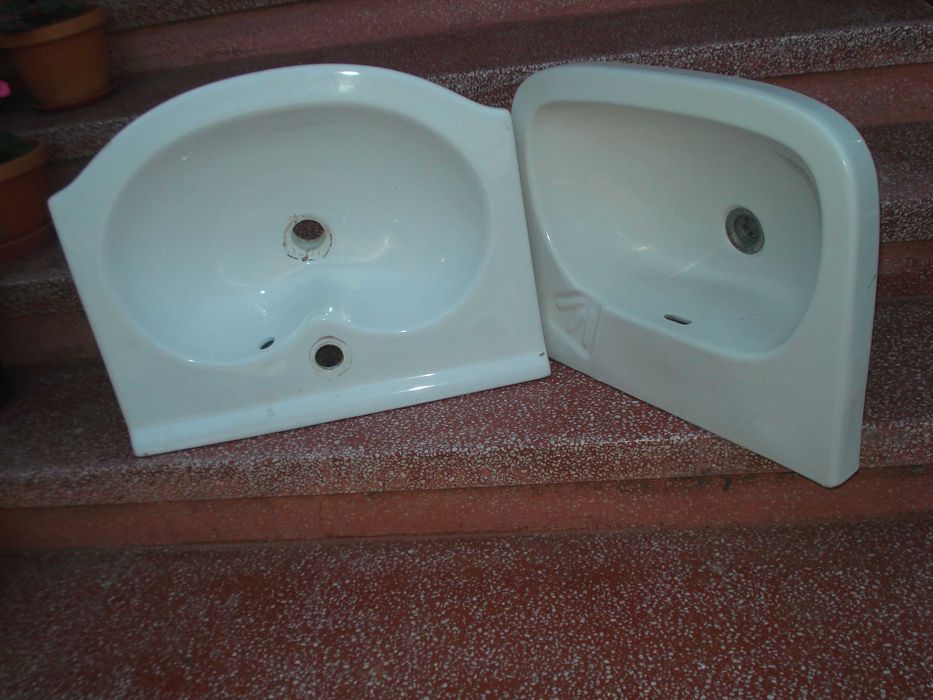 Chiuvete 8 BUCATI si scaun WC din portelan alb BAIE - MULTE dimensiuni