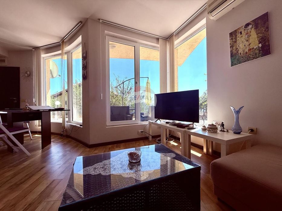 Продава се Двустаен апартамент в Балчик - 61 кв.м за 745 €/кв.м - Снимка #7