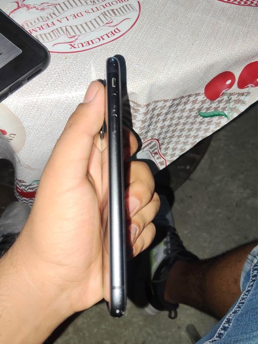 Iphone 11 64gb БАРТЕР