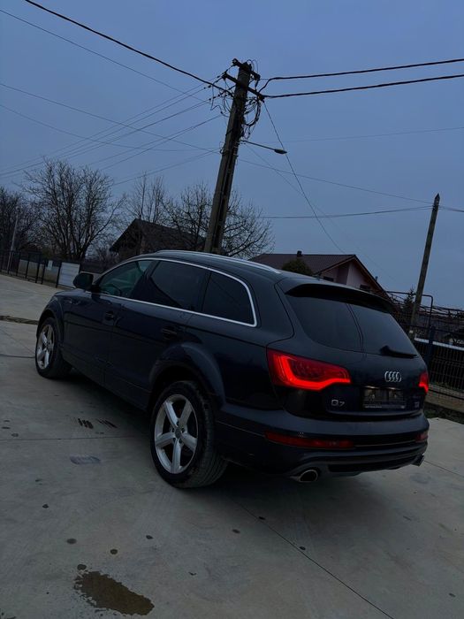 Audi Q7 2013 S-line