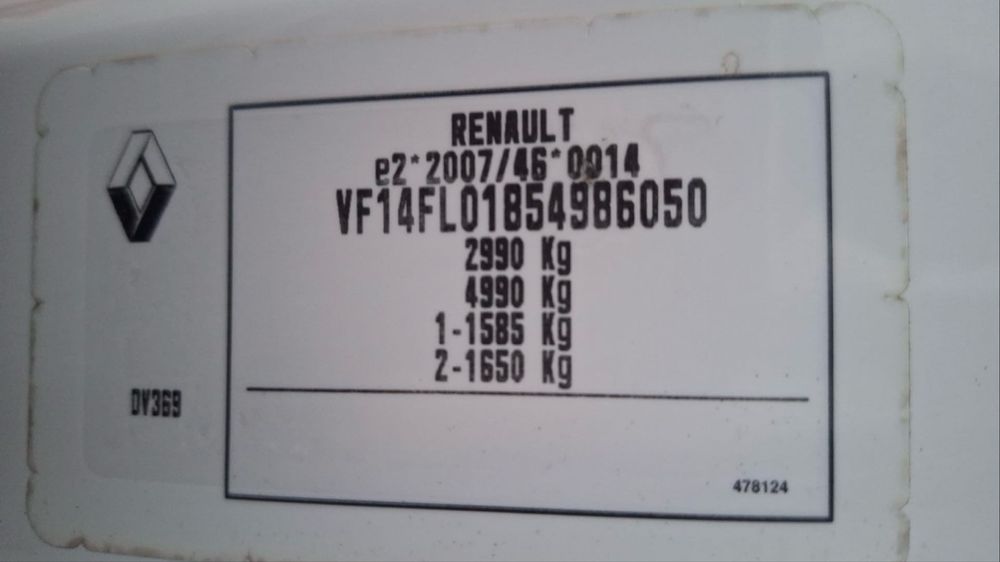 Renault Trafic 6 locuri varianta lunga