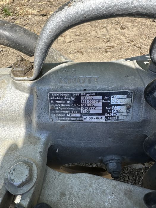 Vând remorcă utilaje
