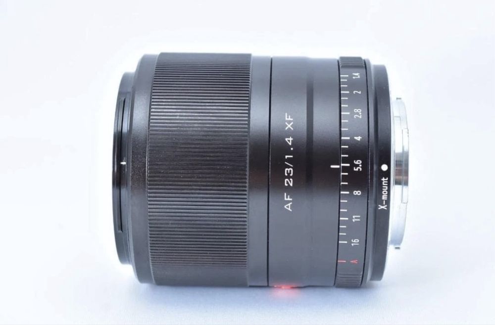 Продам Объектив Viltrox 23 mm f1.4 x mount
