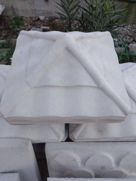 Capac stâlp coame gard