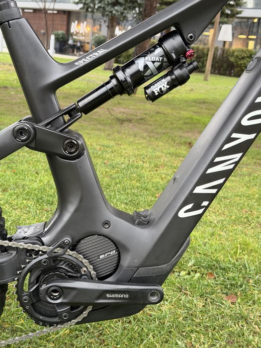 2024 Ebike Canyon Spectral:ON CF9 900Wh AXS CARBON 0 Цикъла!