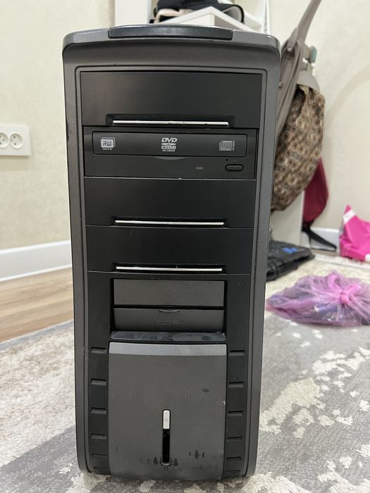 LG компютьер жағдайы жақсы