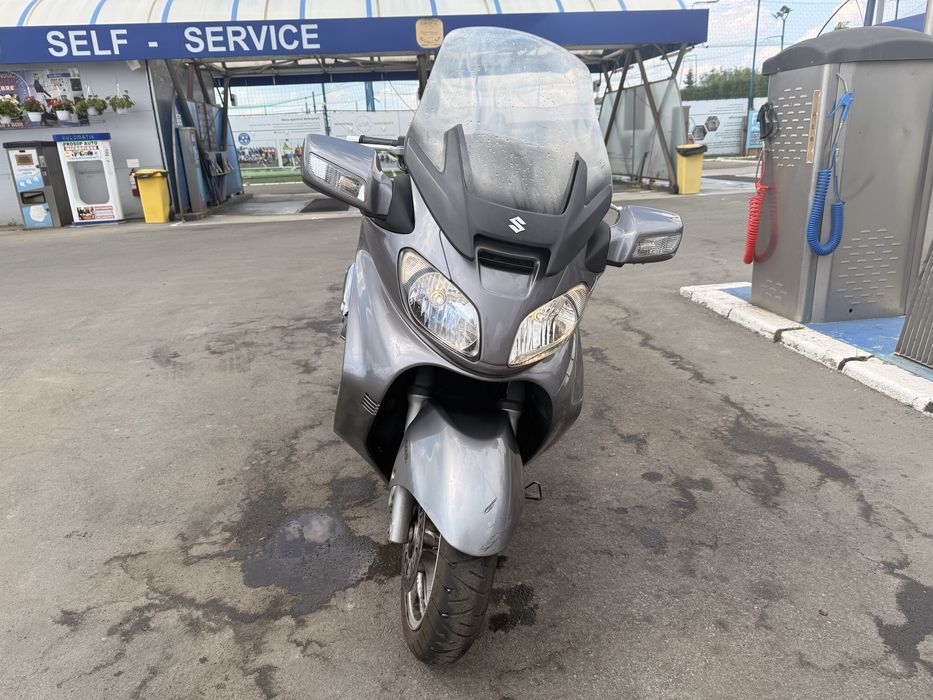 Suzuki Burgman 650 Executive