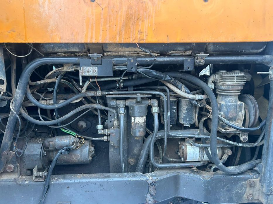 Tractor Renault 155.54... 4x4