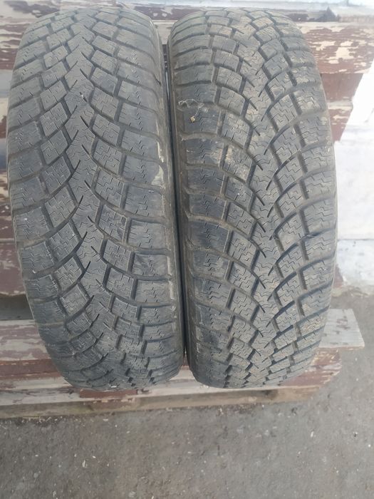 Две покрышки нокиан